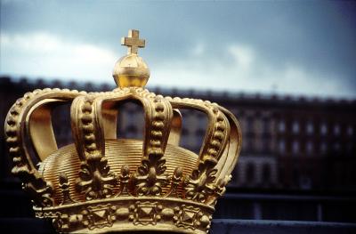 krone und königspalast