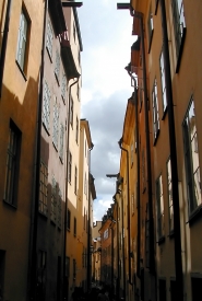 Gasse in Stockholm (hoch)