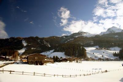 Himmel über den Bergen in Kitzbühel II