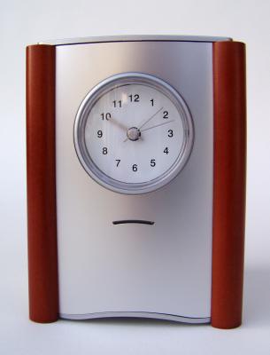 Uhr 6