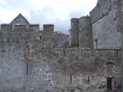 CAHIR CASTLE