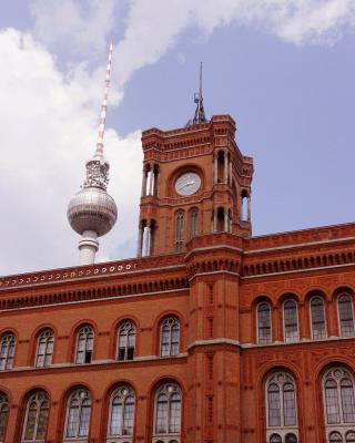 Rotes Rathaus Fernsehturm
