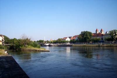 In Regensburg und Donau