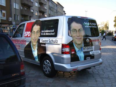 SPD-Werbung am Auto