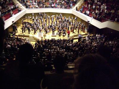 Standing ovations für das Filmorchester Prag beim Eröffnungkonzert der GC 2005