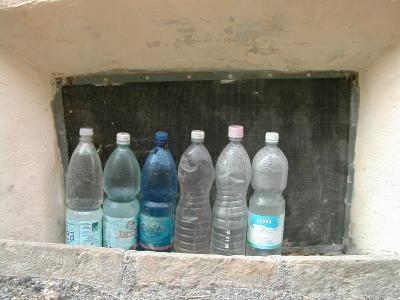 Magische Wasserflaschen
