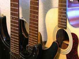 Drei Gitarren