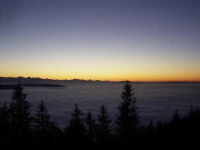 Sonnenuntergang über Wolken