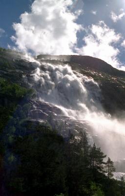 Urgewaltige Natur Norwegens