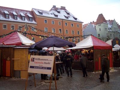 Der Lucrezia- Markt in Regensburg ist ein Markt für die Sinne  01