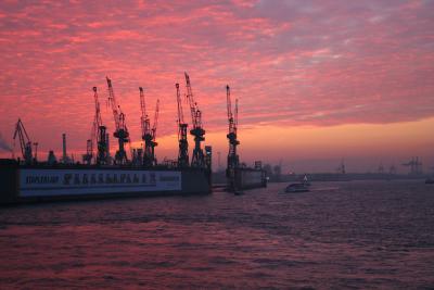 Hamburg im Abendrot - der Hafen