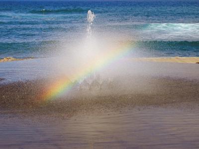 Regenbogen im Springbrunnen