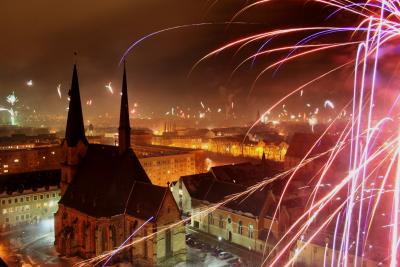 Silvesterfeuerwerk über Zwickau