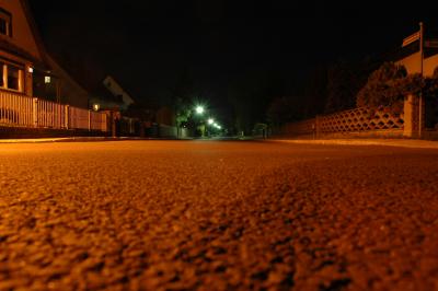 Nebenstraße bei Nacht