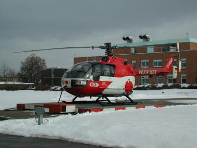 Hubschrauber am krankenhaus