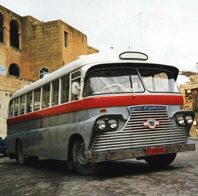 Ein alter Bus von Malta