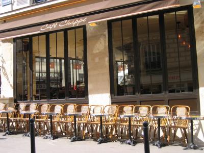 Café im Herzen Paris
