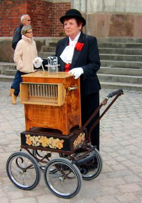 orgelfrau