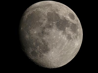 Der Mond am 10.04.06
