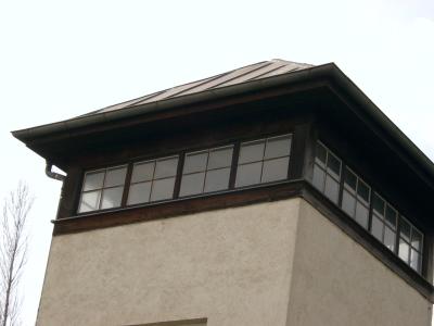 Wachturm des KZs Dachau
