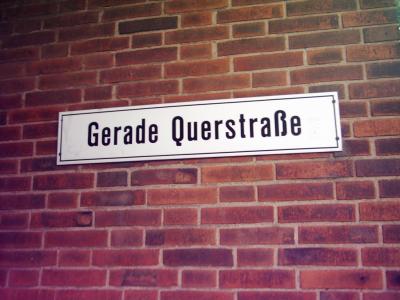 Gerade Querstraße
