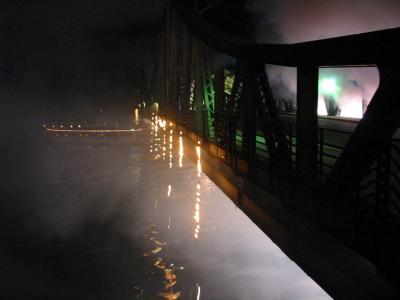 Glienicker Brücke by night Feuerwerk