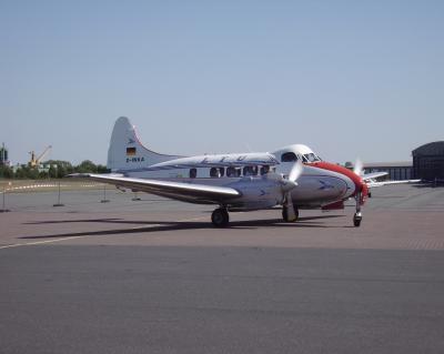 De Havilland 104 Dove