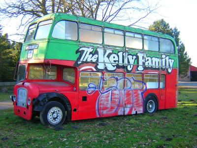 Kelly Tourbus