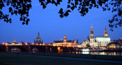 Dresden -Altstadtpanorama am Abend