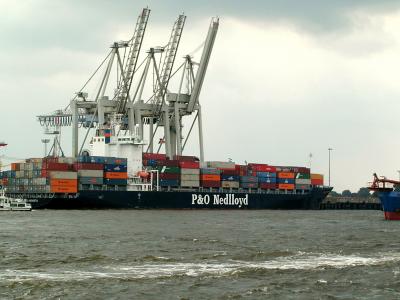Containerschiff Athabaskakai