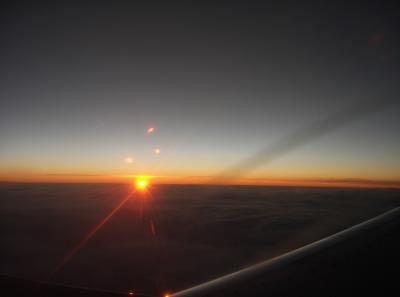 Flug in den Sonnenaufgang...