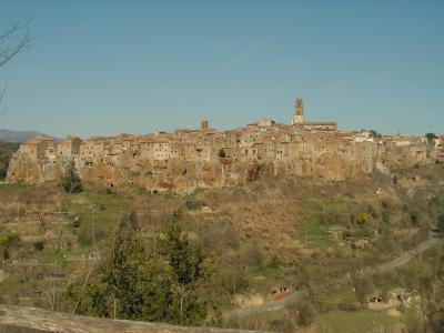 Blick auf Pitigliano in der Toscana