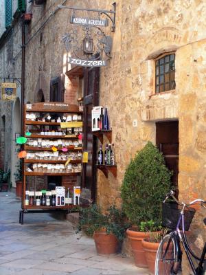 Landladen in Pienza (Toscana)