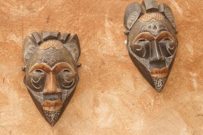 Deep in Africa - Masken