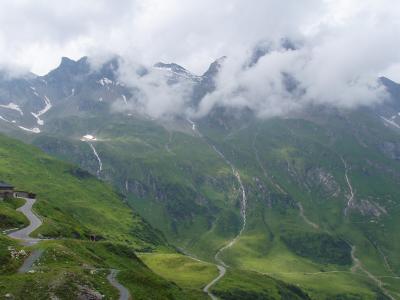 Berge und Wolken II