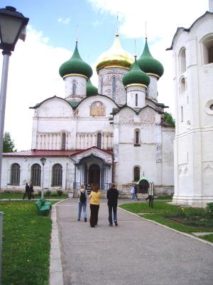 Kirche im Männerkloster in Suzdal