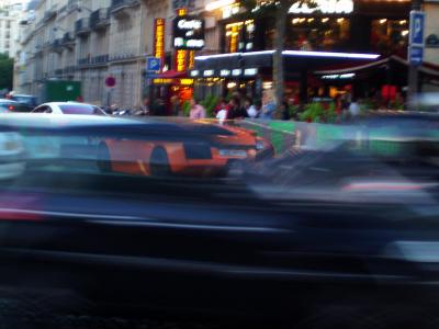 Lamborghini Murciélago auf der Champs Elysées in Paris