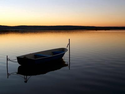 Boot im Sonnenuntergang (1)