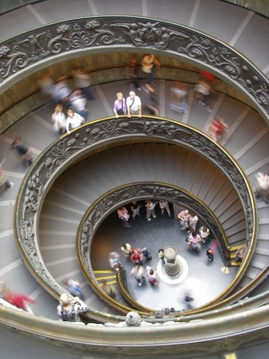 Doppelhelix-Treppe im Vatikanischen Museum