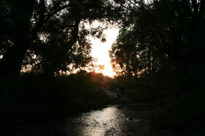 Abends am Fluss