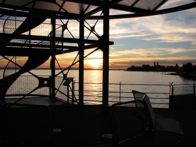 Abendstimmung  am Bodensee in Friedrichshafen