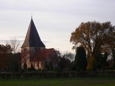 Die kleine Feldkirche aus der Nähe