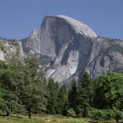 Half Dom vom Yosemite Valley gesehen