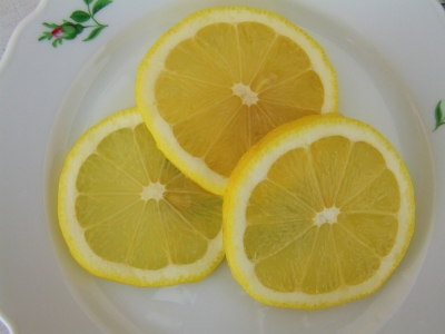 die ersten Zitronen sind reif...4