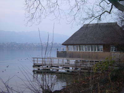 Haus am Zürichsee