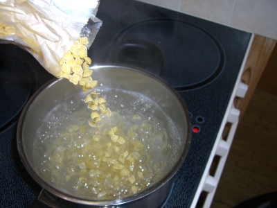 Muschelnudeln kochen