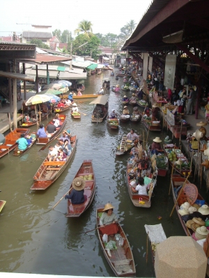 Schwimmender Markt