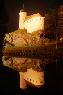 Burg Rabenstein in Chemnitz bei Nacht