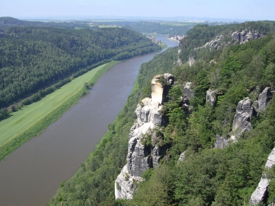 Blick von der Bastei auf die Elbe