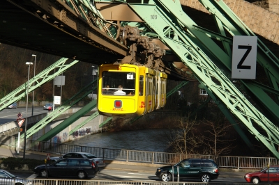 Schwebebahnimpression Wuppertal-Sonnborn #7